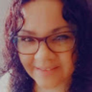 Meet your Posher, Damaris